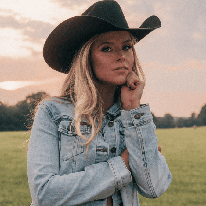 L'artiste country Ashley Walls partage ses conseils aux musiciens indépendants